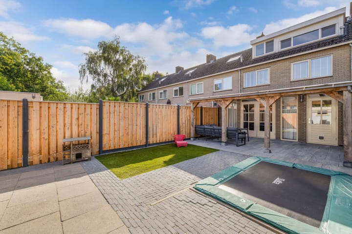 Photo 38 of Sportweg 65