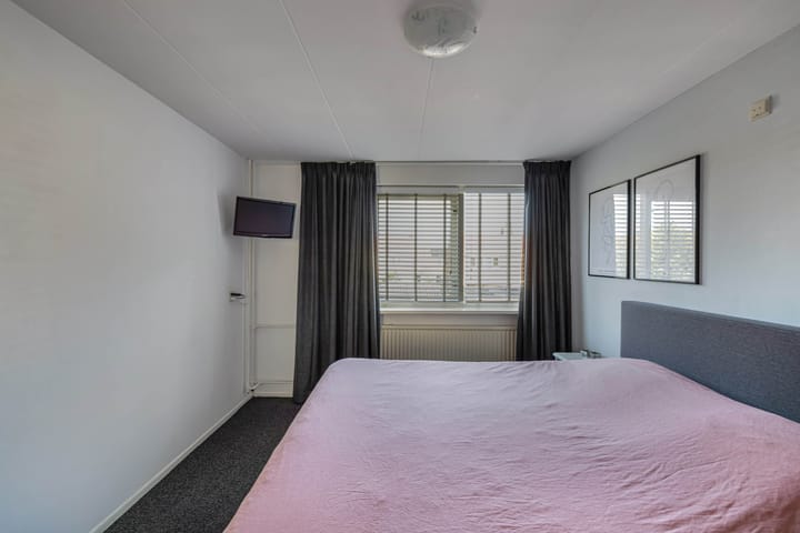 Photo 42 of Sportweg 65