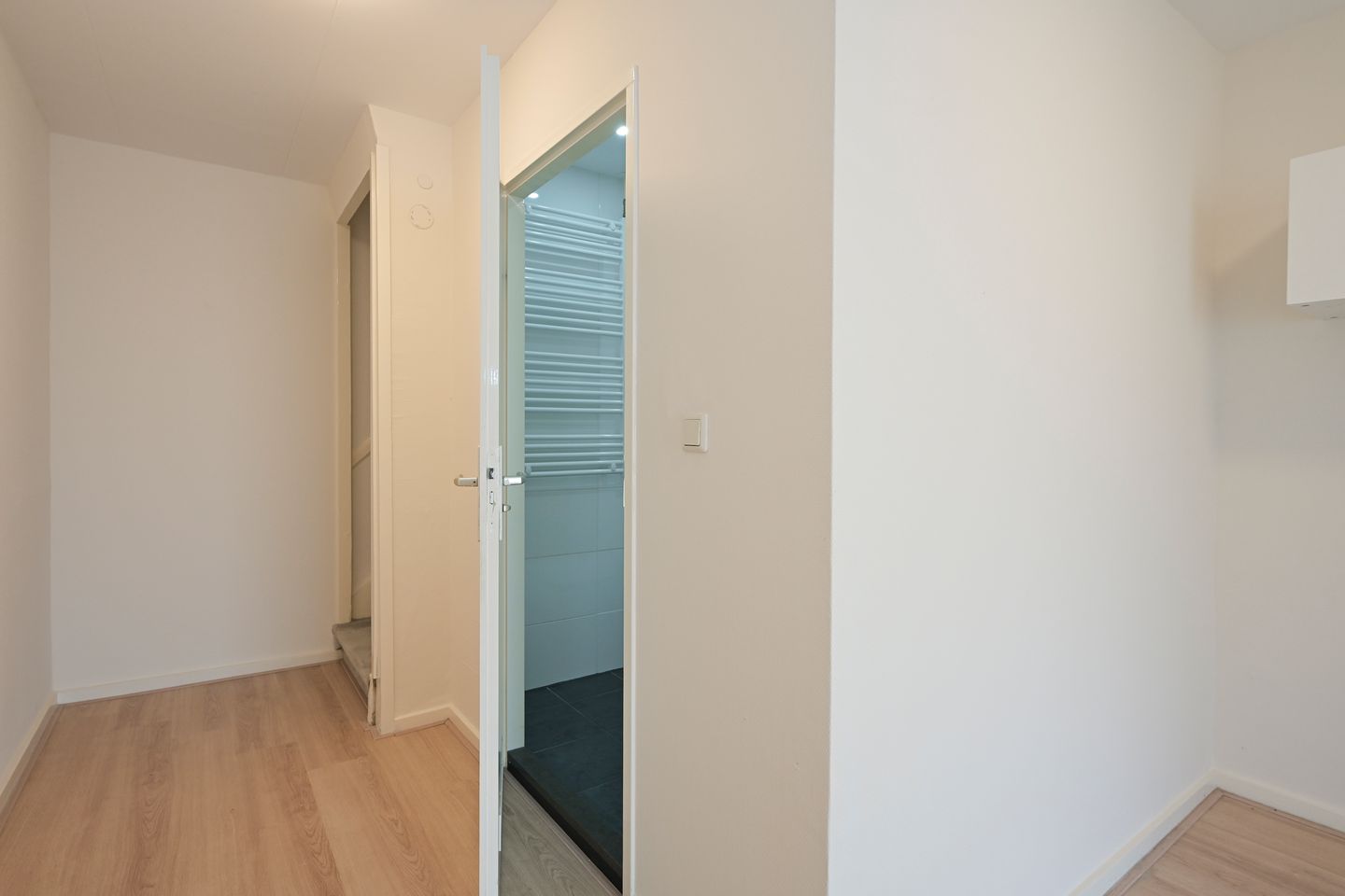 Photo 5 of Loosduinse Hoofdstraat 102-A