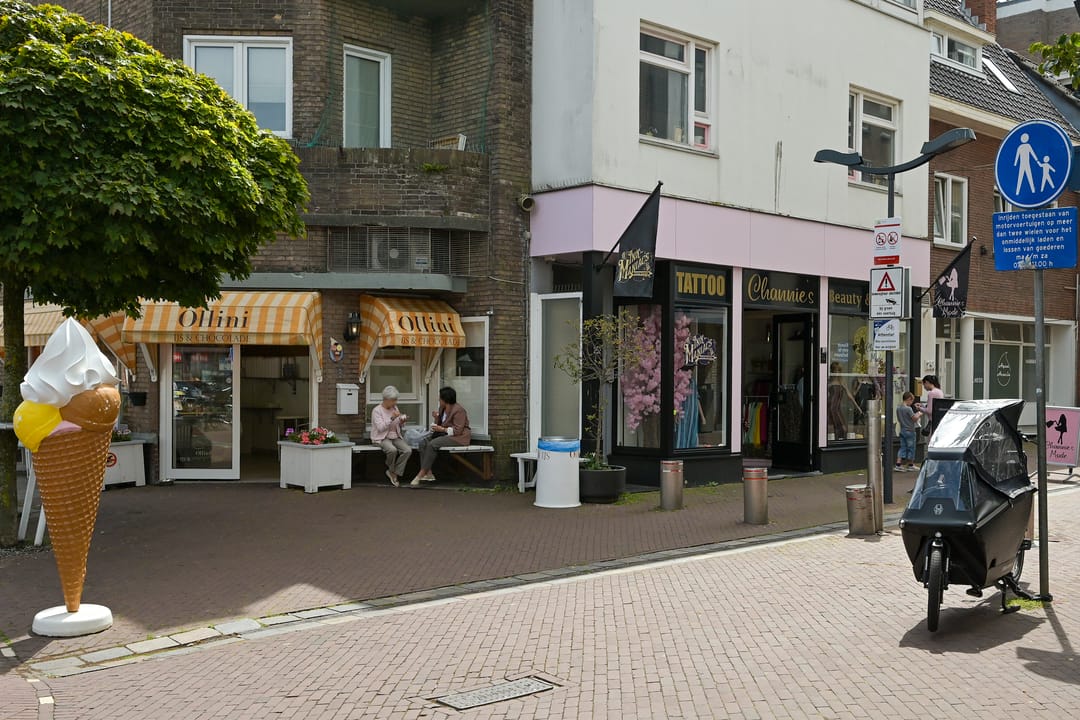 Photo 26 of Loosduinse Hoofdstraat 102-A