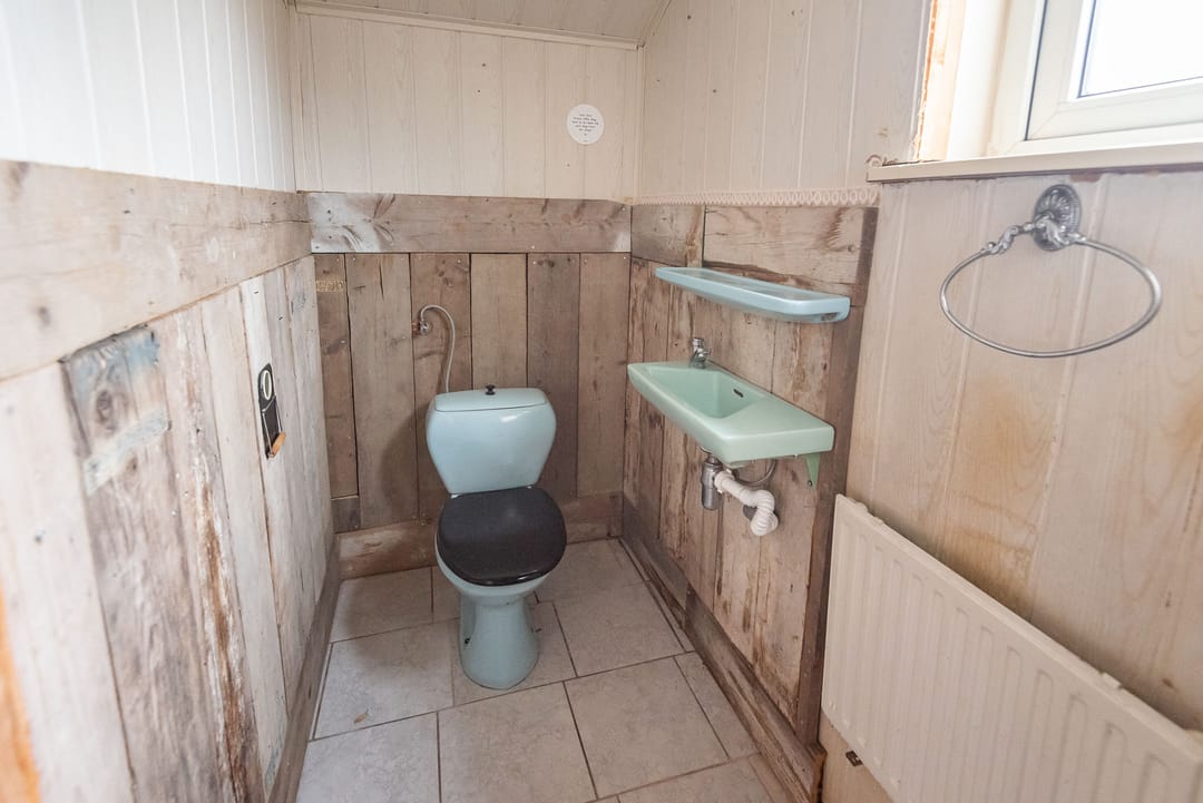 Photo 17 of Ankerstraat 9