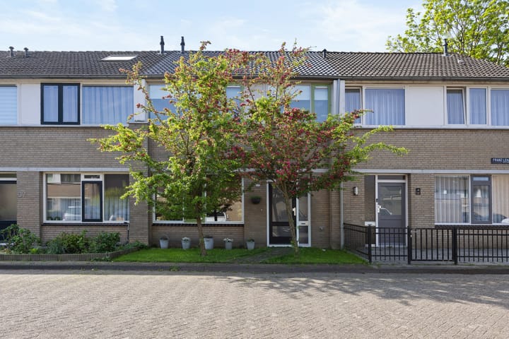 Foto 1 van Franz Lehárpark 39