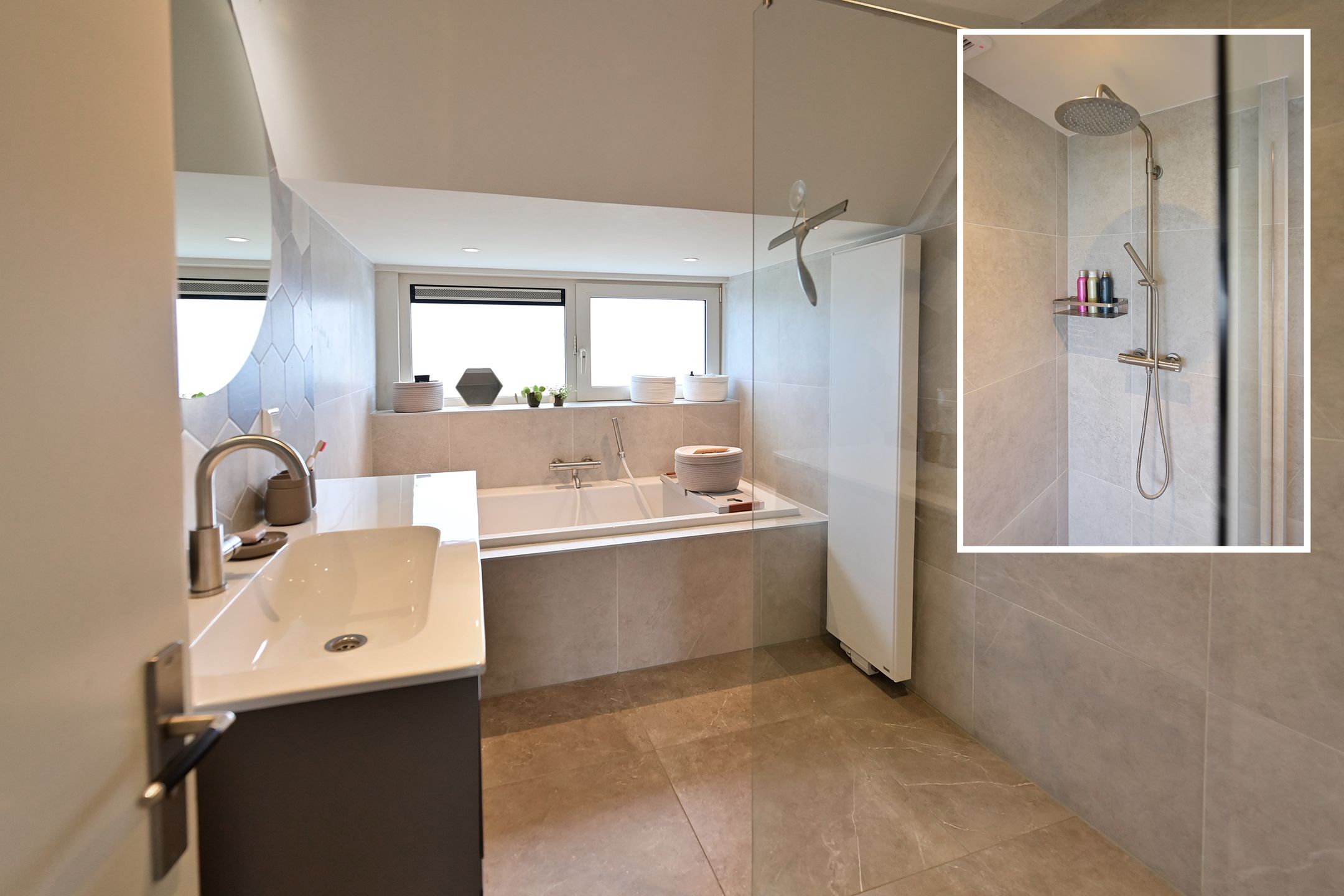 Foto 21 van B. van Rooijenstraat 60