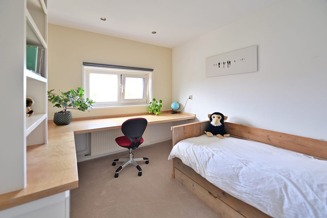 Foto 26 van B. van Rooijenstraat 60