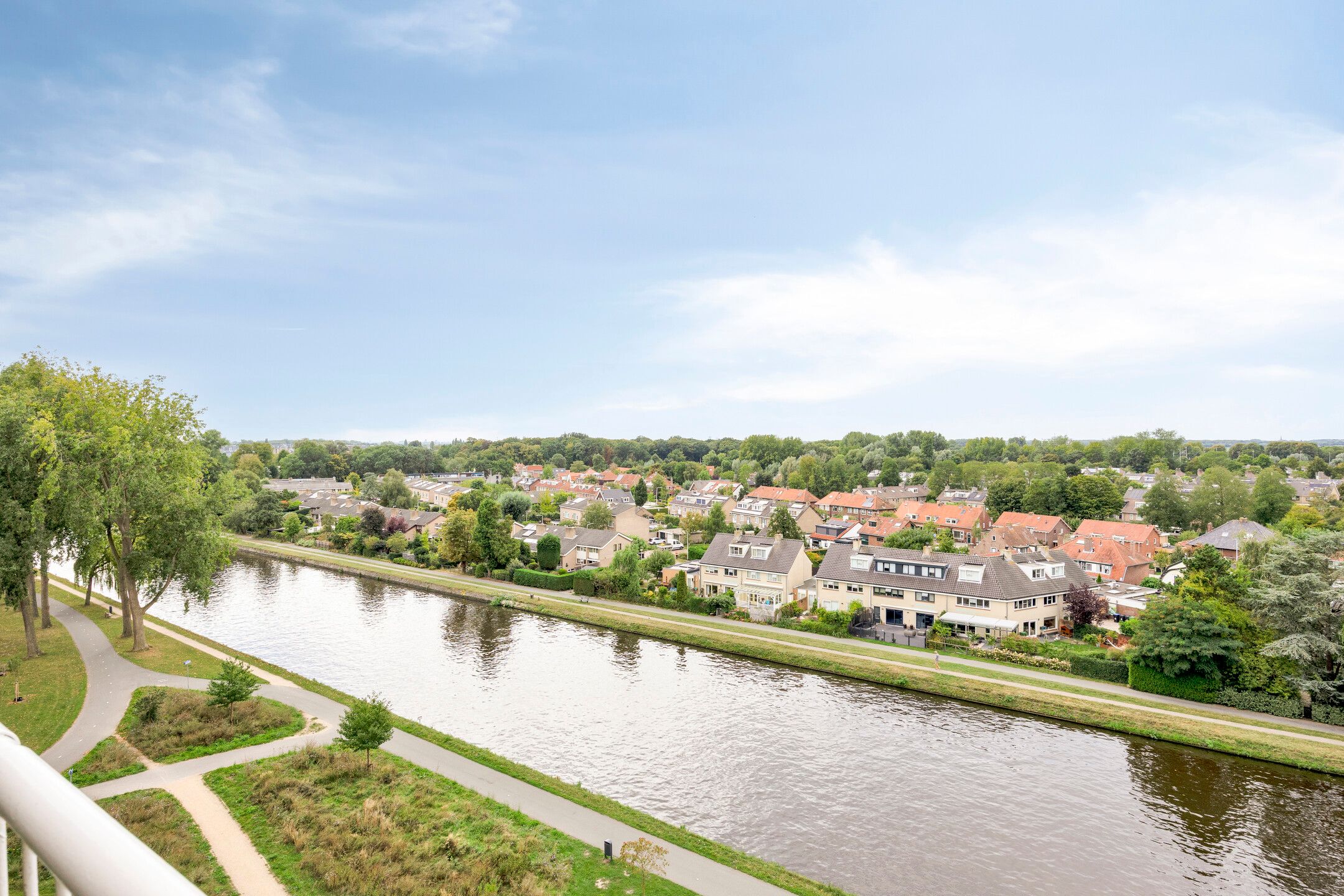 Photo 18 of Schubertlaan 175