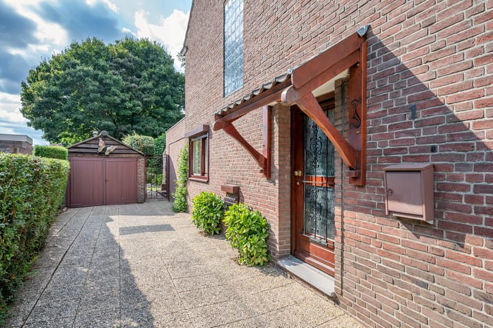 Foto 4 van van Dolhoffstraat 1