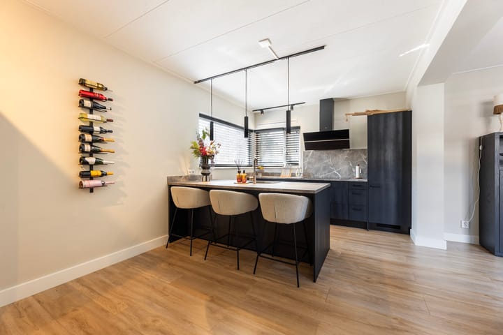 Foto 4 van Sneeuwbesstraat 19