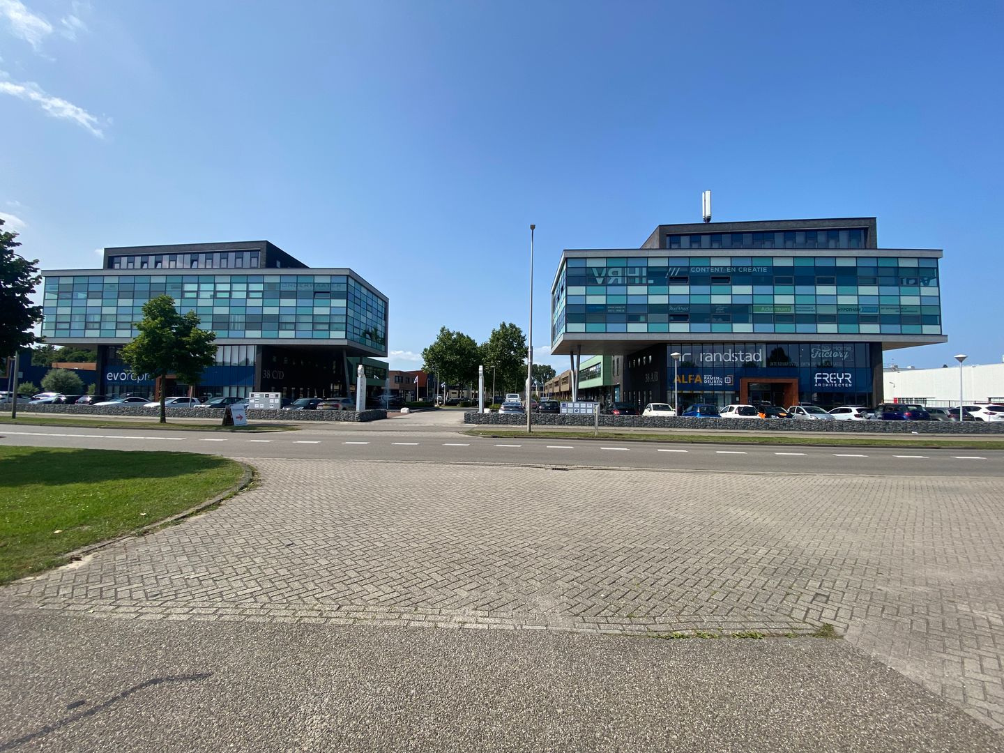 View photo 2 of A. van Leeuwenhoekweg 38-A4