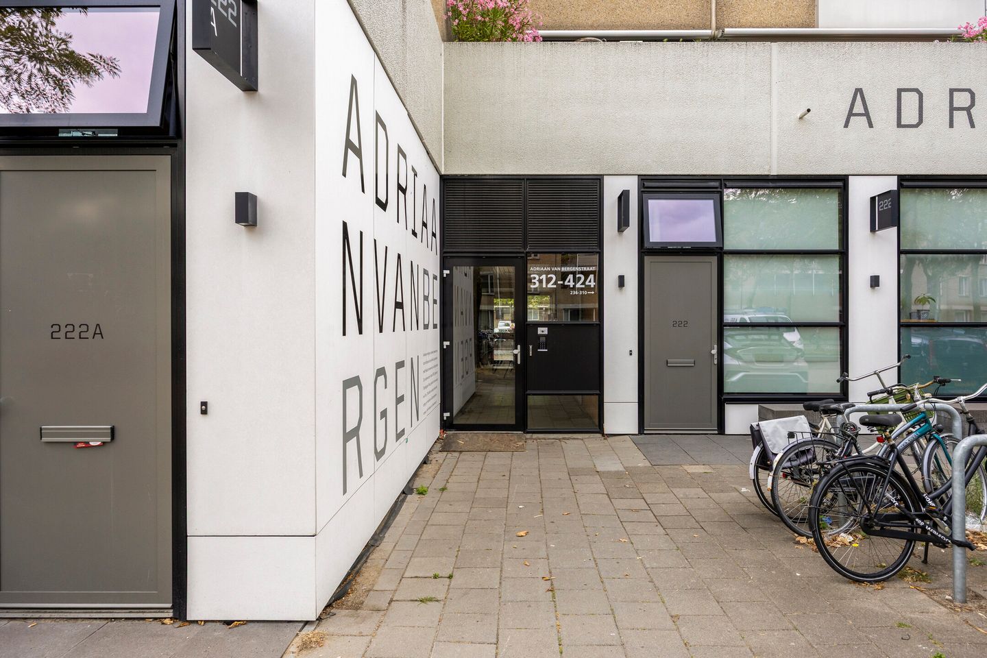 Foto 5 van Adriaan van Bergenstraat 356