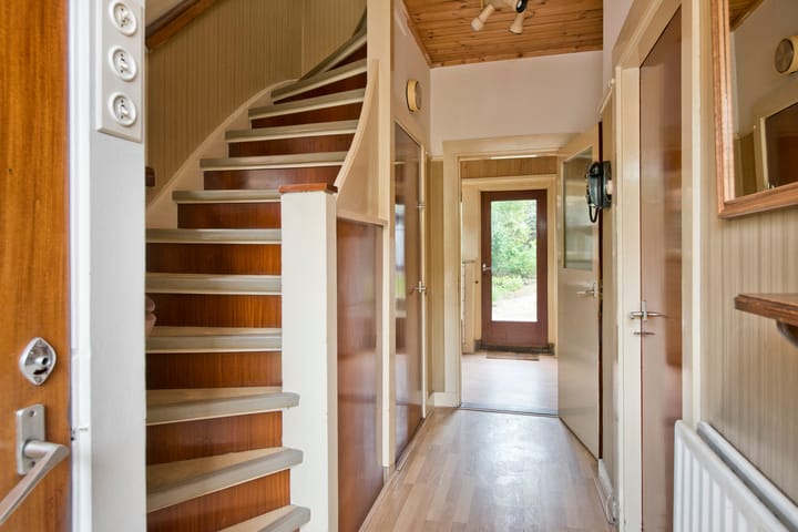 Photo 6 of Adama van Scheltemastraat 12