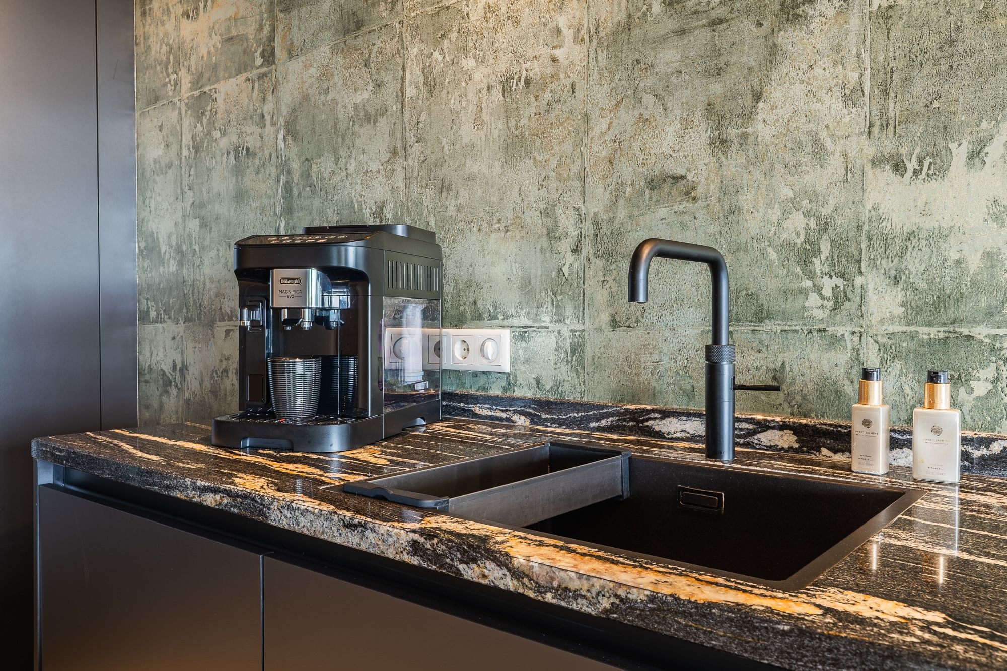 Foto 27 van Westpoint 84