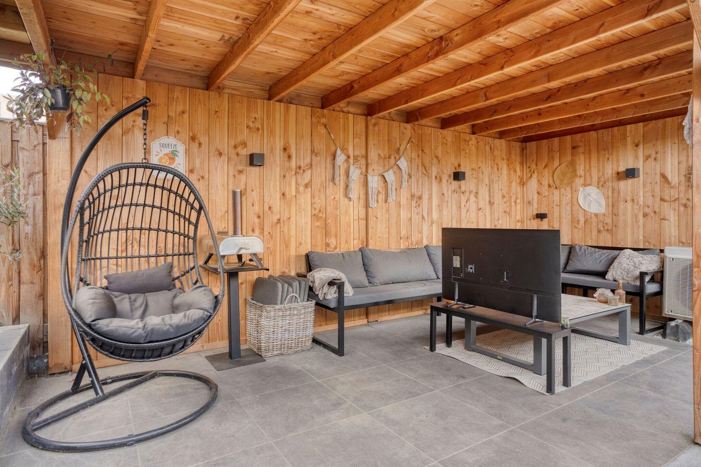 Foto 29 van Pyriet 6