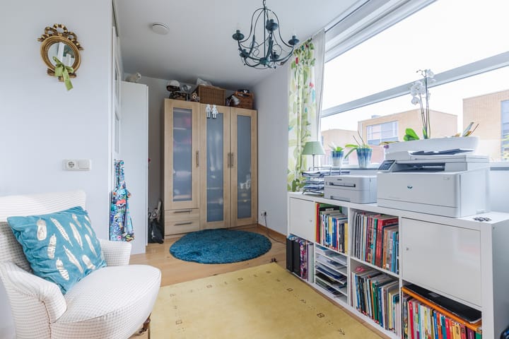 Photo 28 of Willem Hedastraat 16