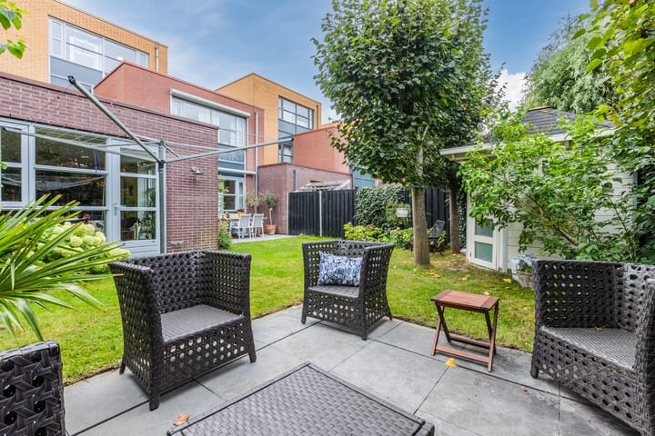 Photo 42 of Willem Hedastraat 16