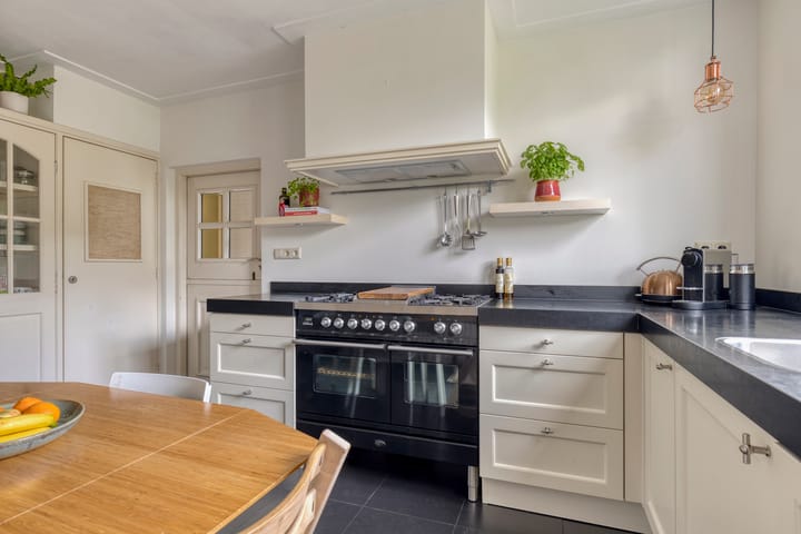 Foto 11 van Broeckerstraat 10