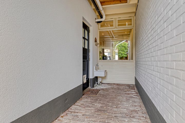 Foto 15 van Broeckerstraat 10