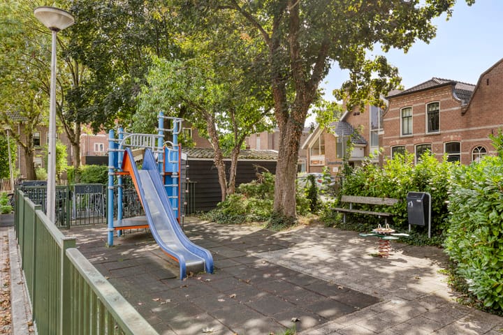 Foto 33 van Broeckerstraat 10