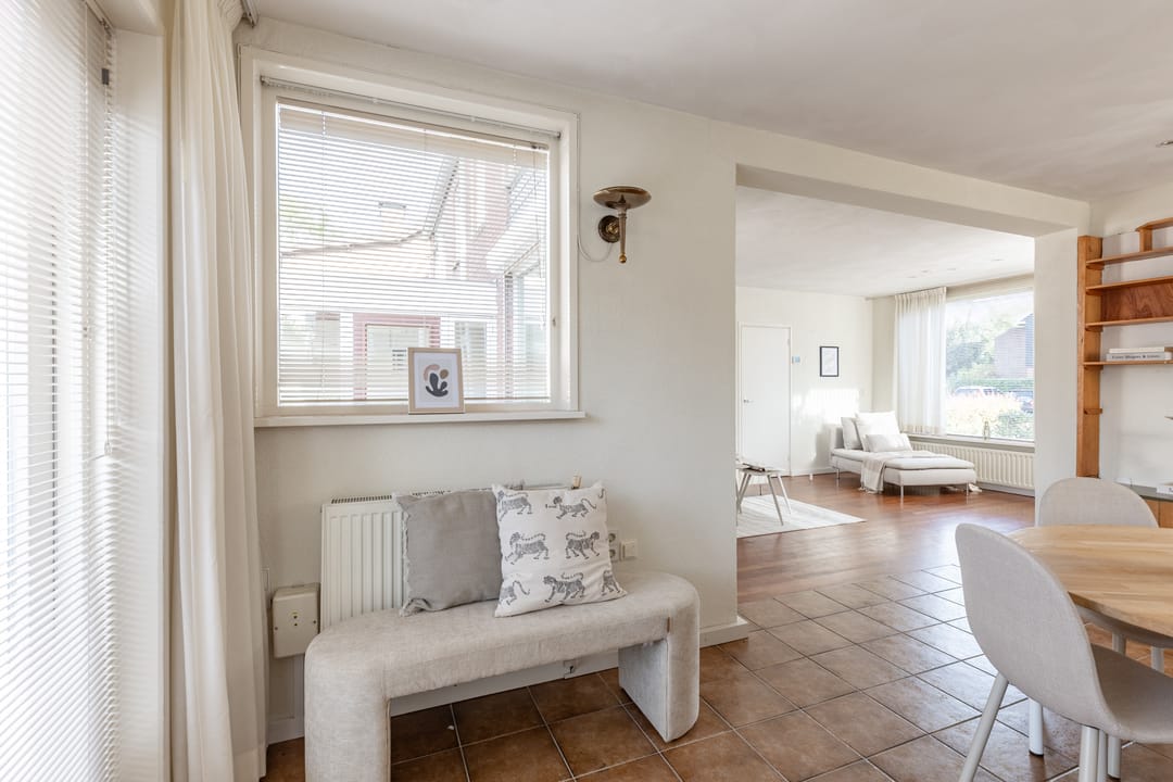 Photo 11 of Bernhardstraat 23