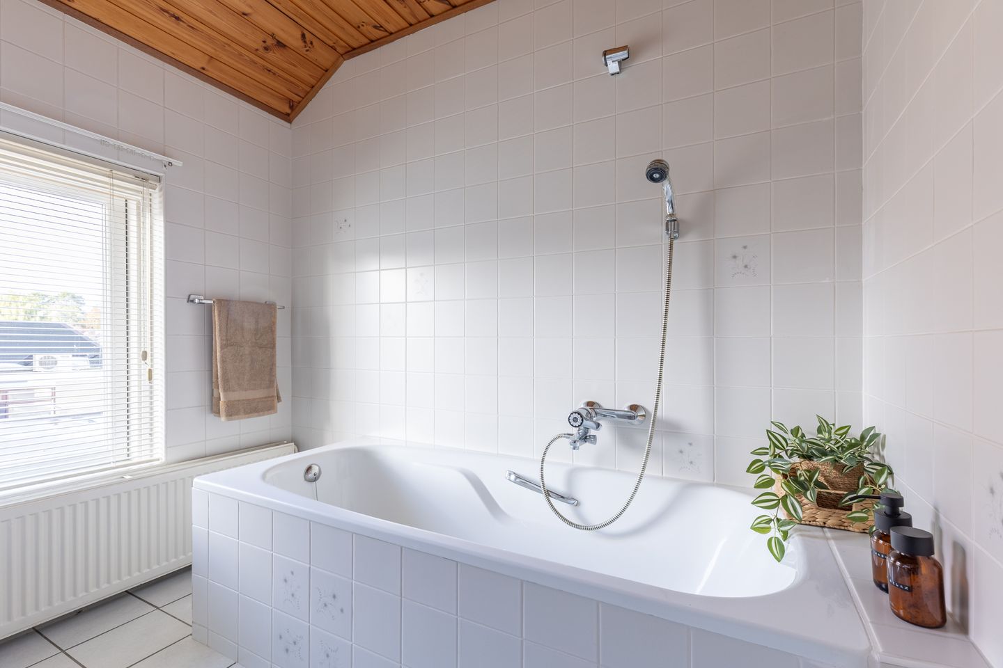 Photo 34 of Bernhardstraat 23