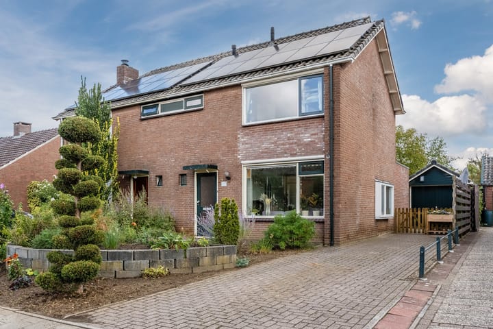 Foto 1 van Beeklaan 13