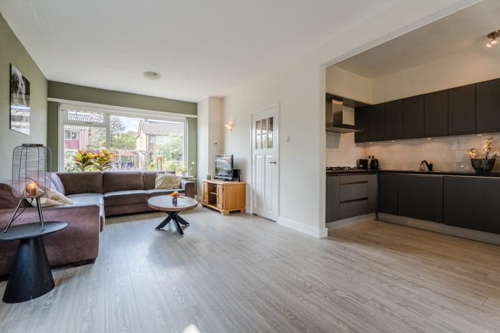 Foto 8 van Beeklaan 13