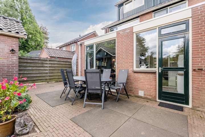 Foto 28 van Beeklaan 13