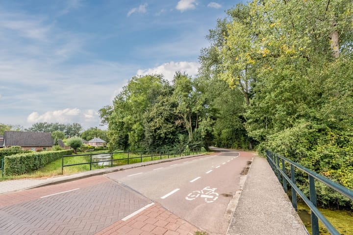 Foto 31 van Beeklaan 13