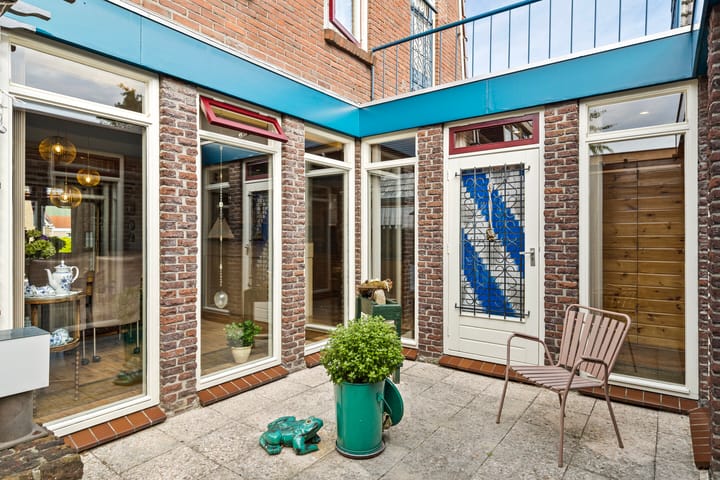 Photo 41 of Leeksterweg 18