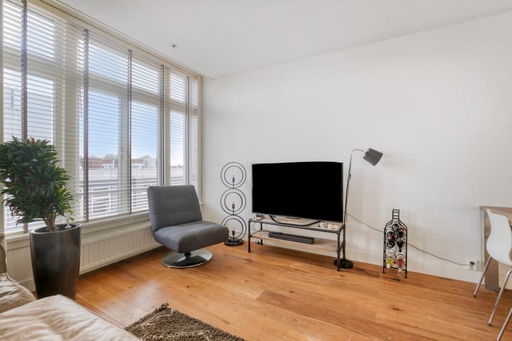 Photo 12 of Breedstraat 12-C