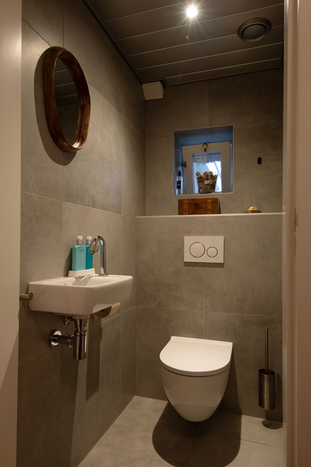 Foto 13 van Donkervoorterweg 12