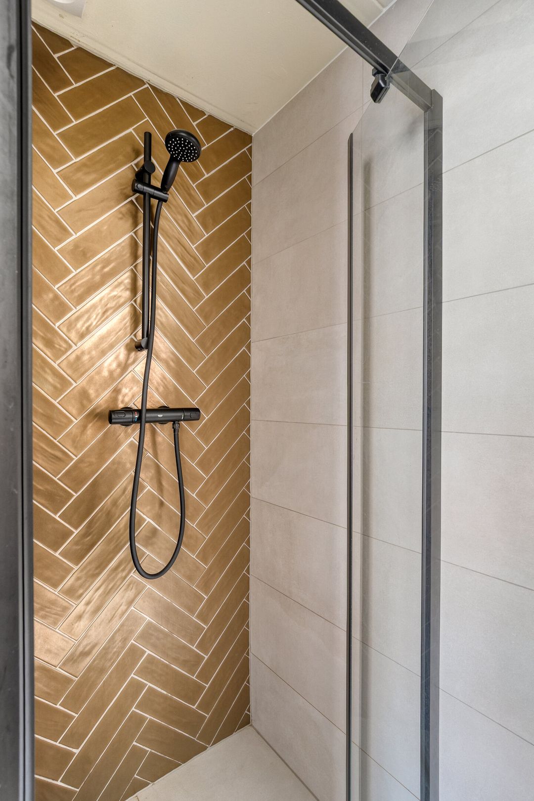 Foto 23 van Halstraat 12-C