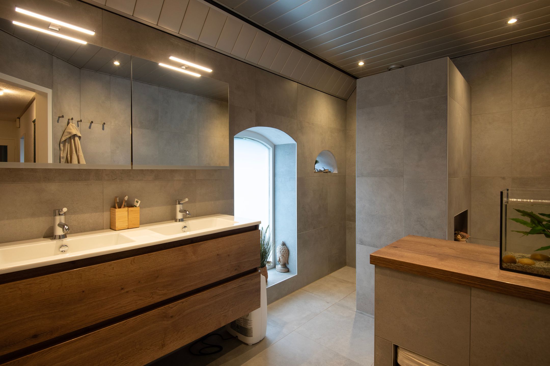 Foto 15 van Donkervoorterweg 12