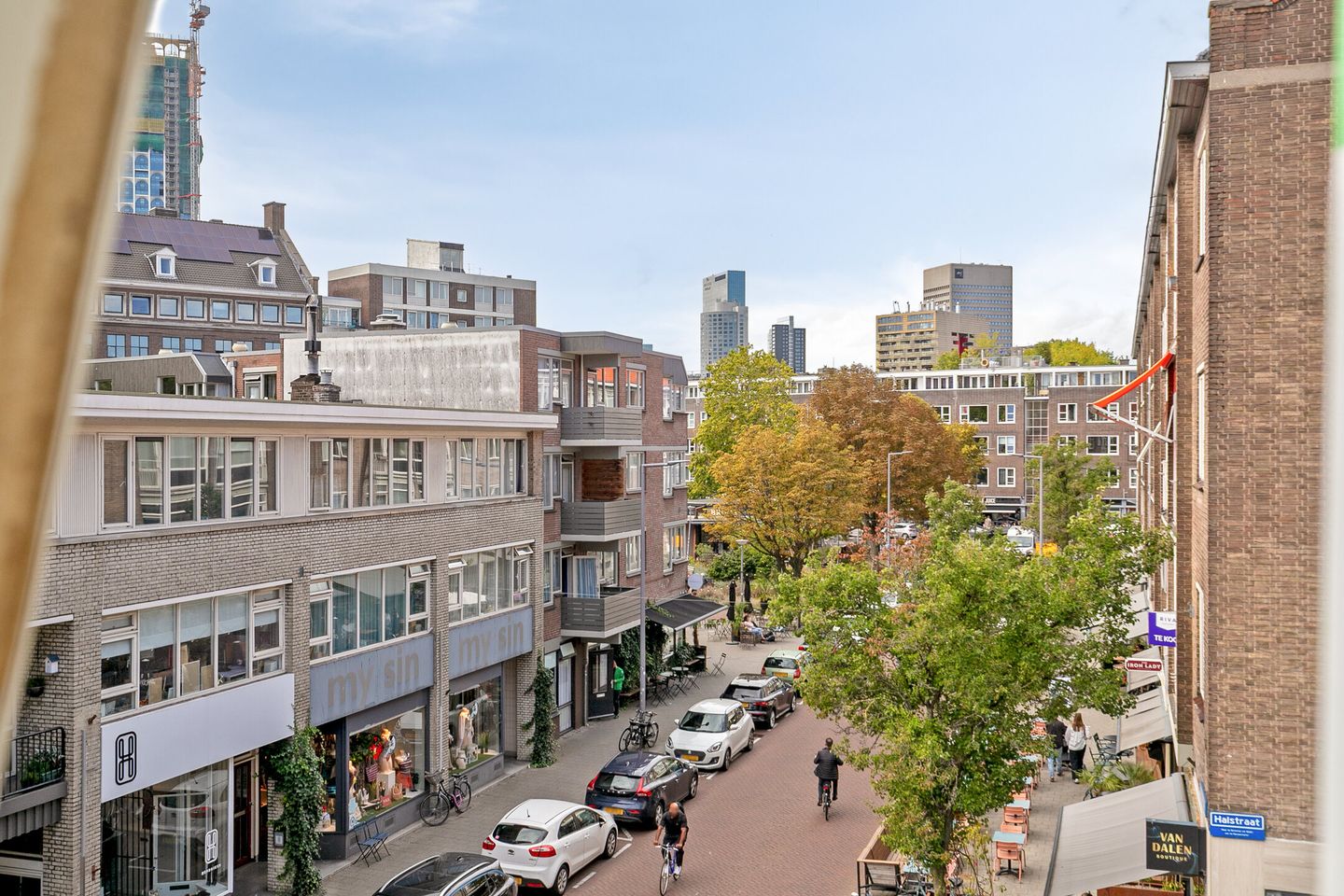 Foto 25 van Halstraat 12-C