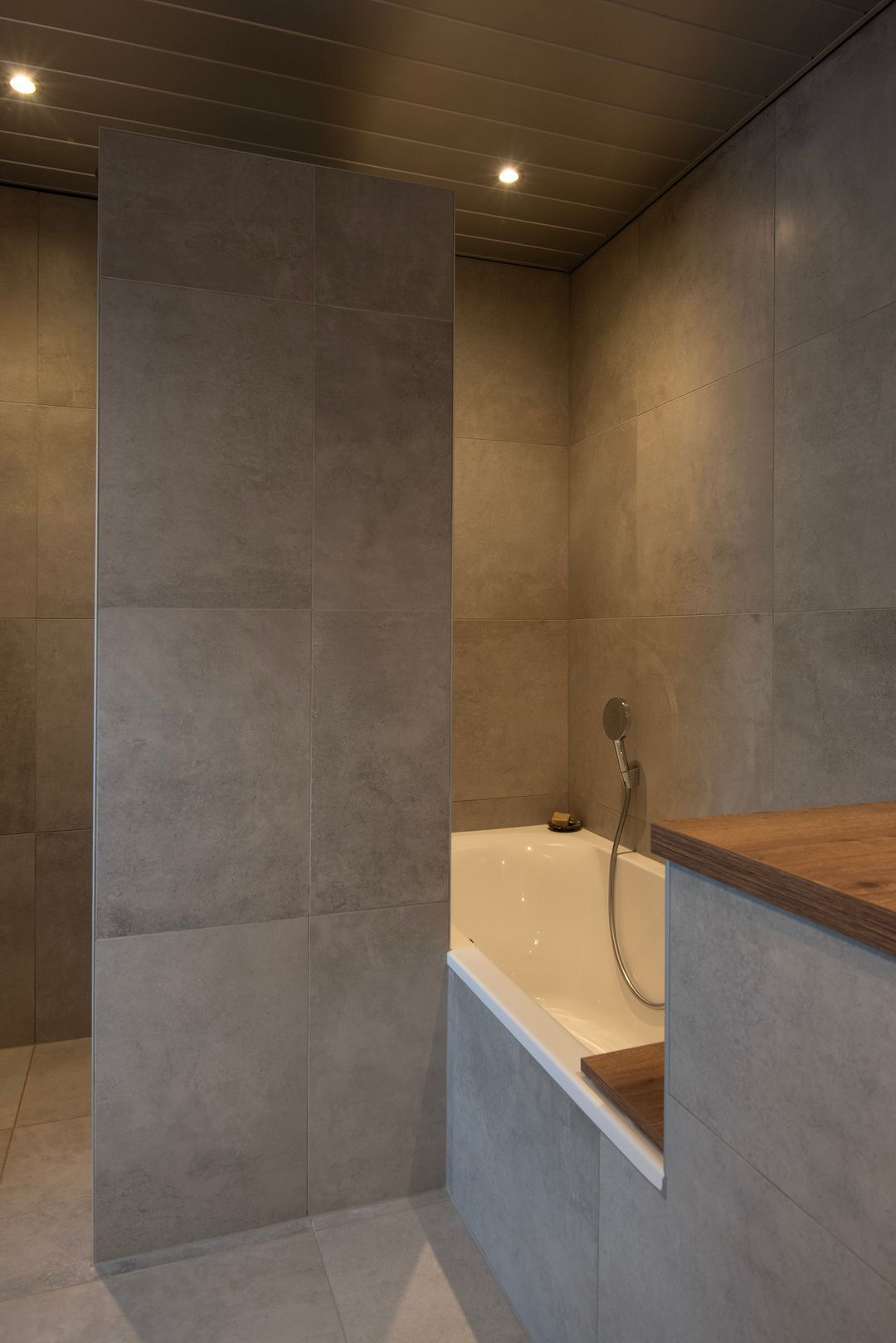 Foto 16 van Donkervoorterweg 12