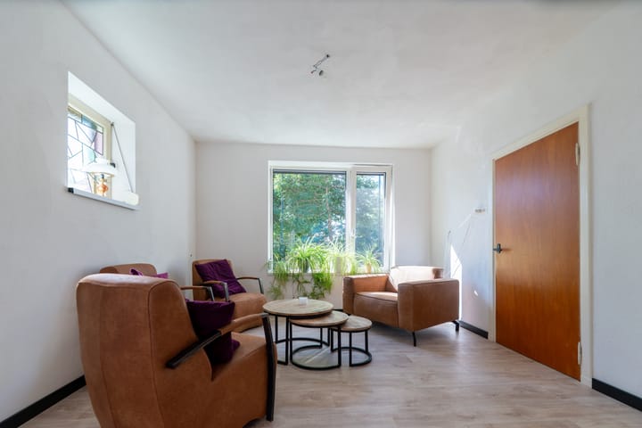 Foto 15 van Deckersstraat 12