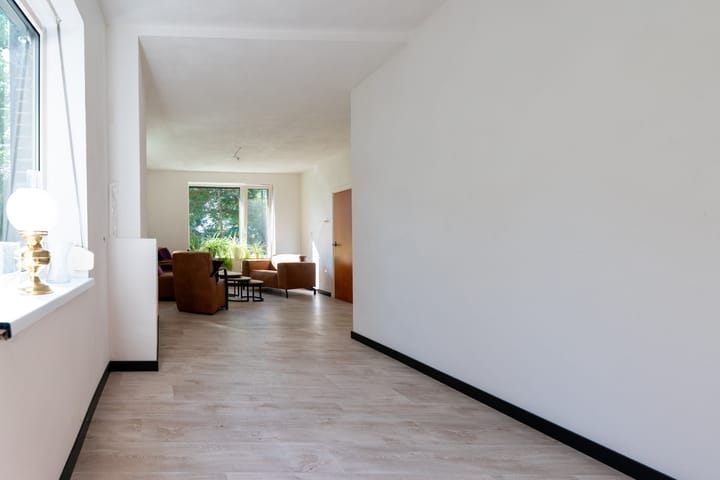 Foto 16 van Deckersstraat 12