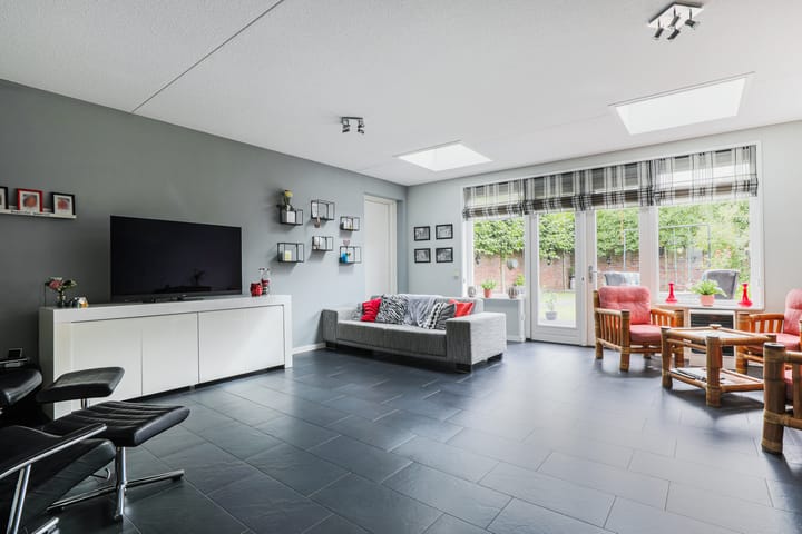 Foto 2 van Van Beeklaan 52