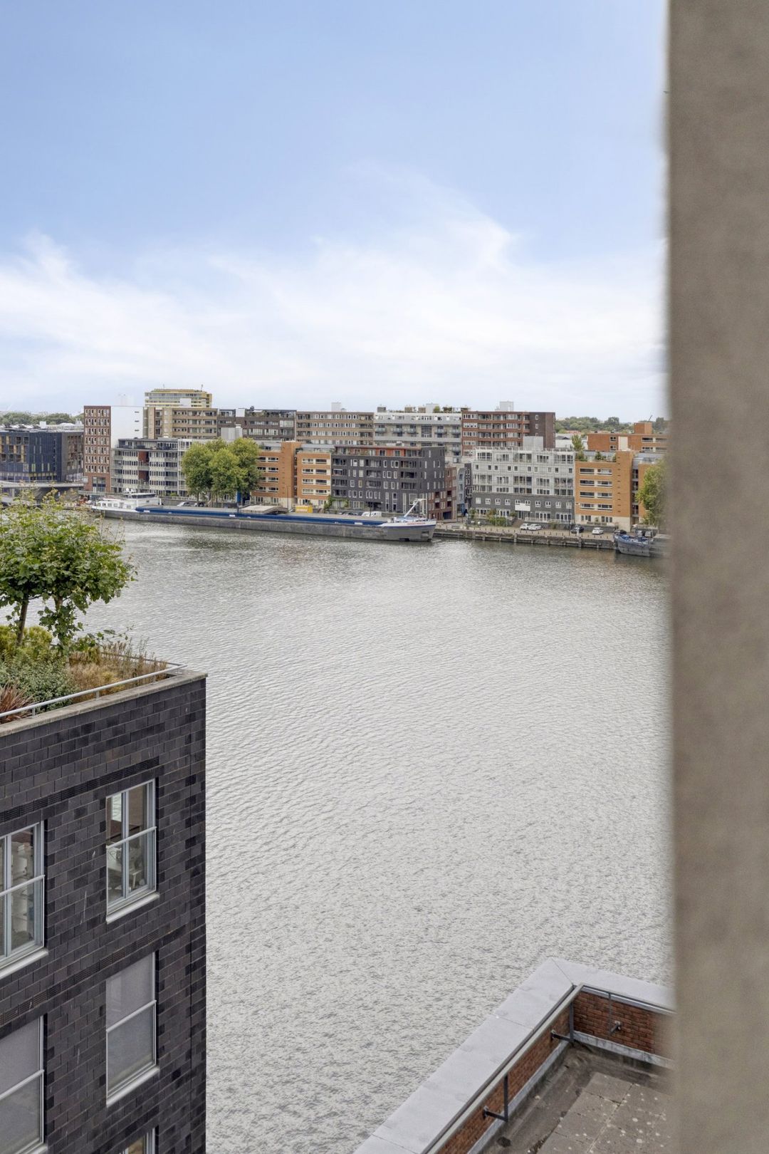 Foto 13 van Purperhoedenveem 108