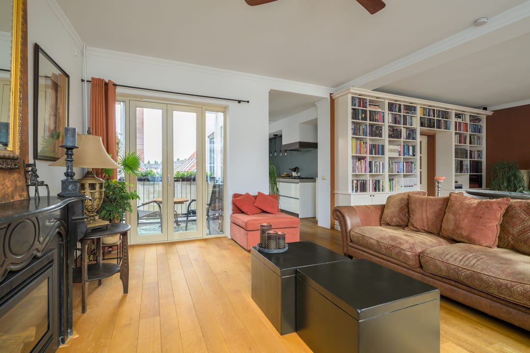 Photo 22 of Veemarktstraat 25-B