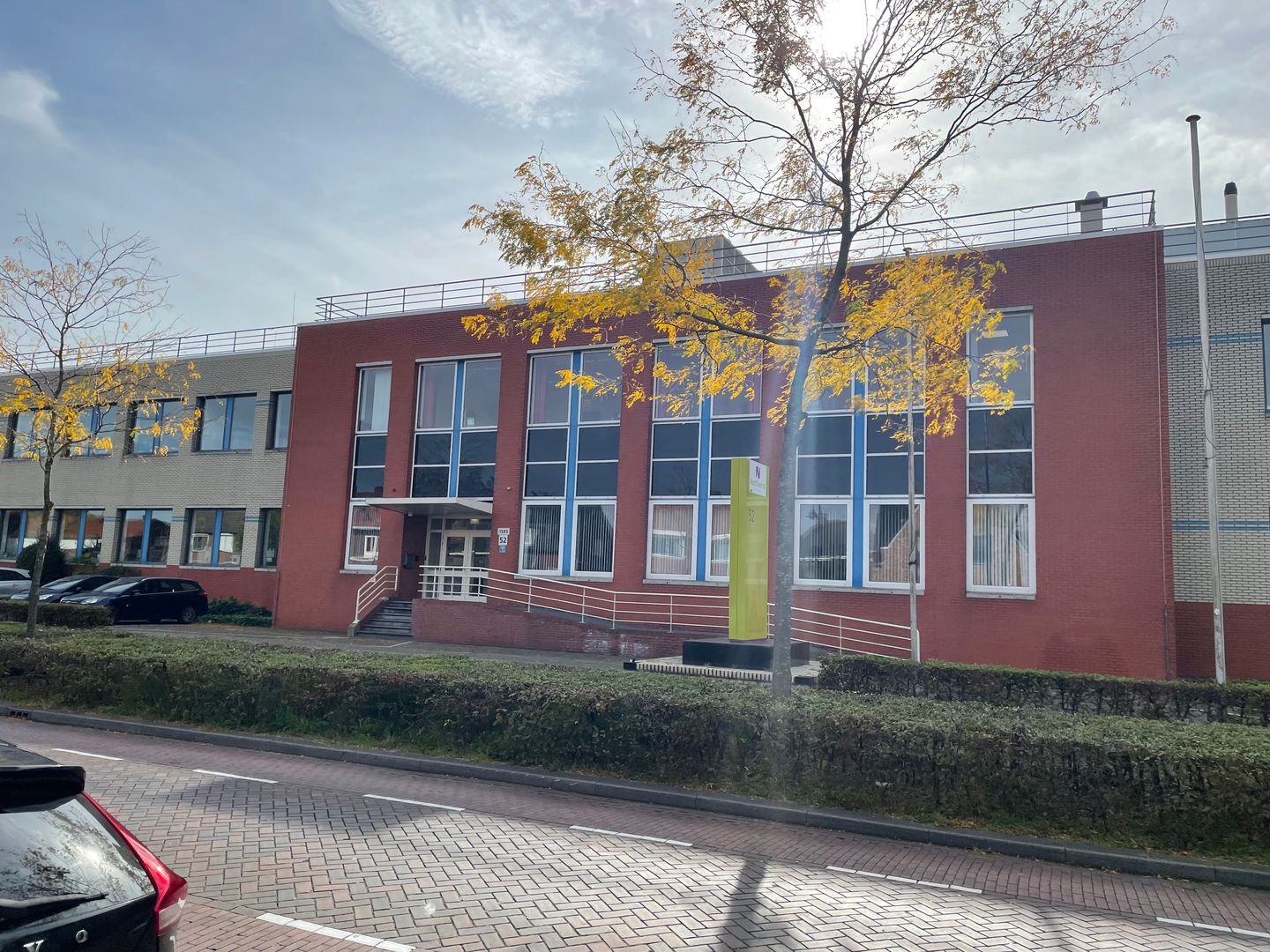 Bekijk foto 2 van N.C.B.-laan 52