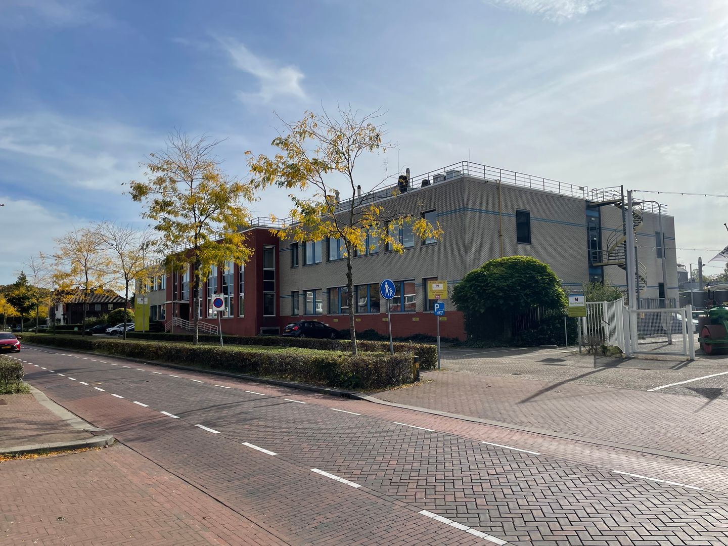 Bekijk foto 4 van N.C.B.-laan 52