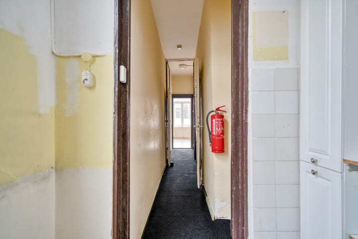 Photo 30 of Poelgeeststraat 6