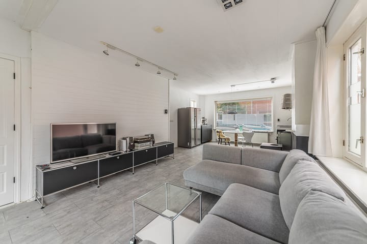 Photo 9 of Burgemeester de Kievietstraat 41