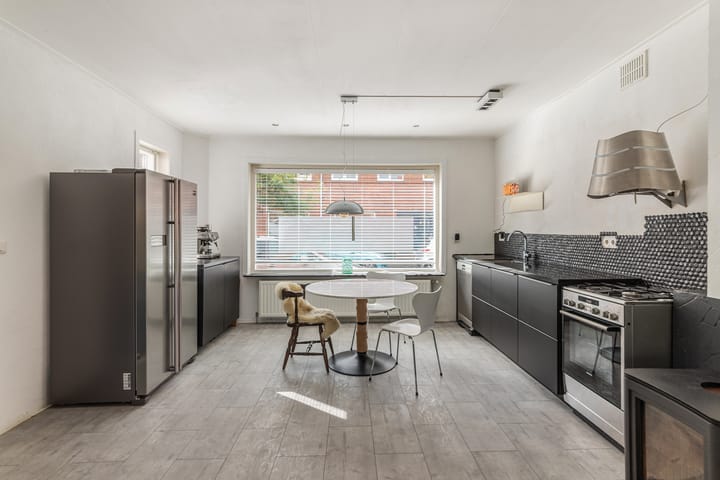 Photo 10 of Burgemeester de Kievietstraat 41