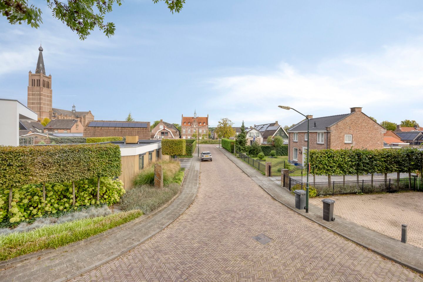 Foto 5 van Warmondplein 1