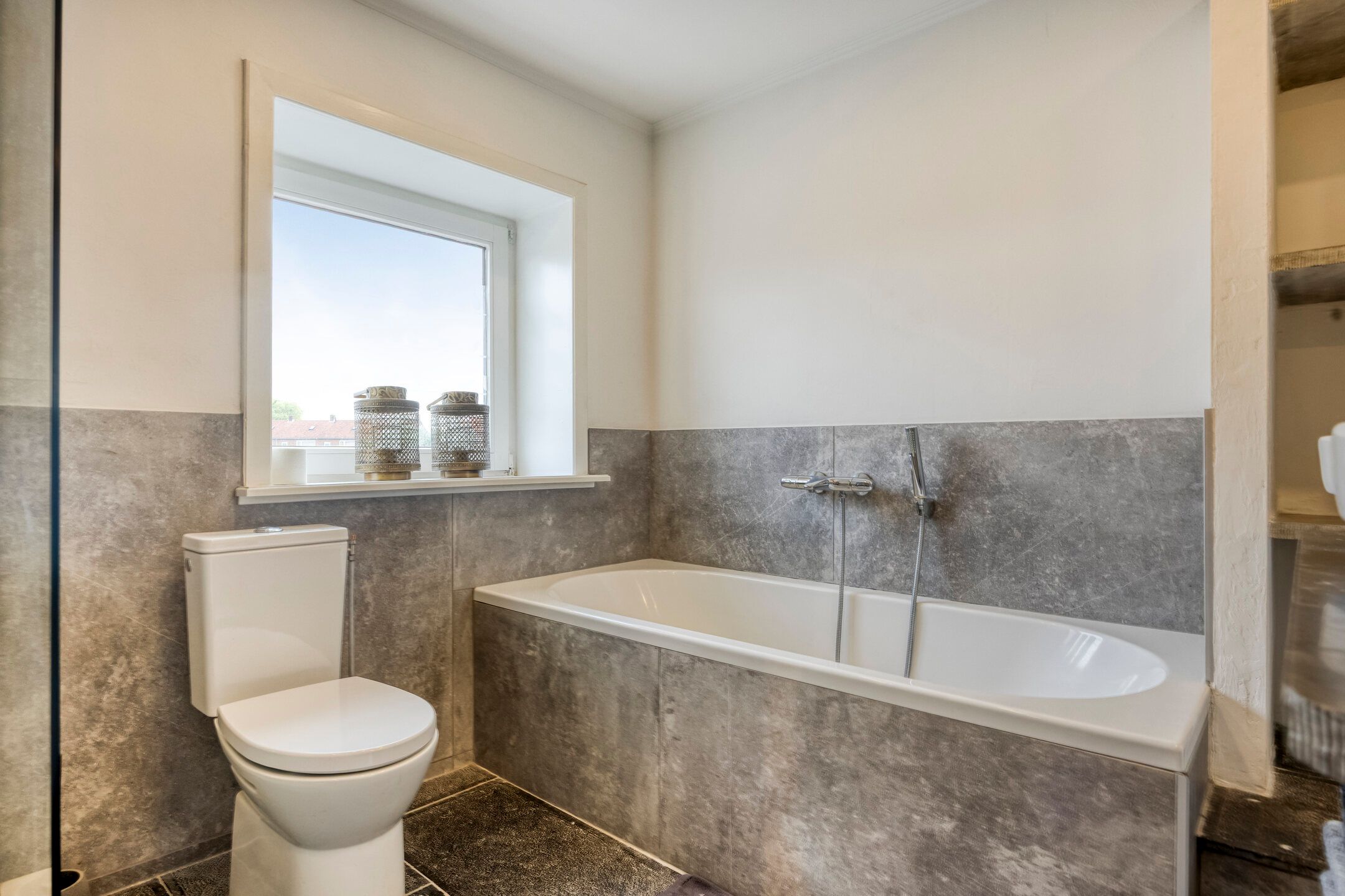 Foto 36 van Warmondplein 1