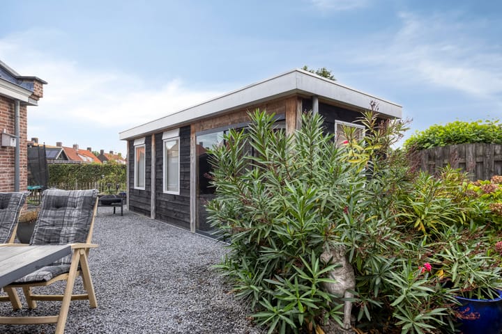 Foto 42 van Warmondplein 1