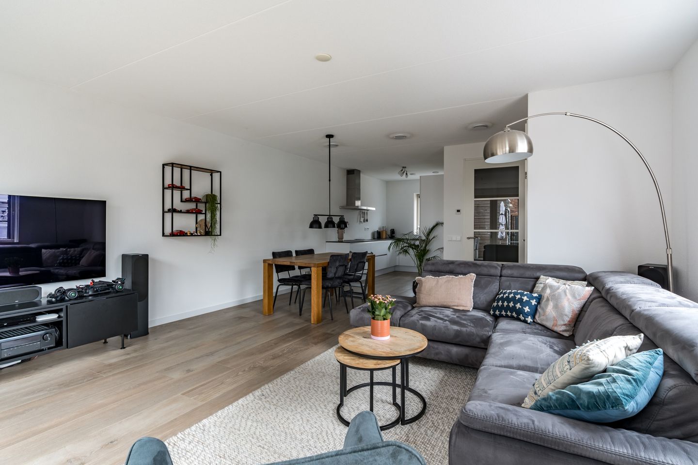 Foto 14 van Dissel 25