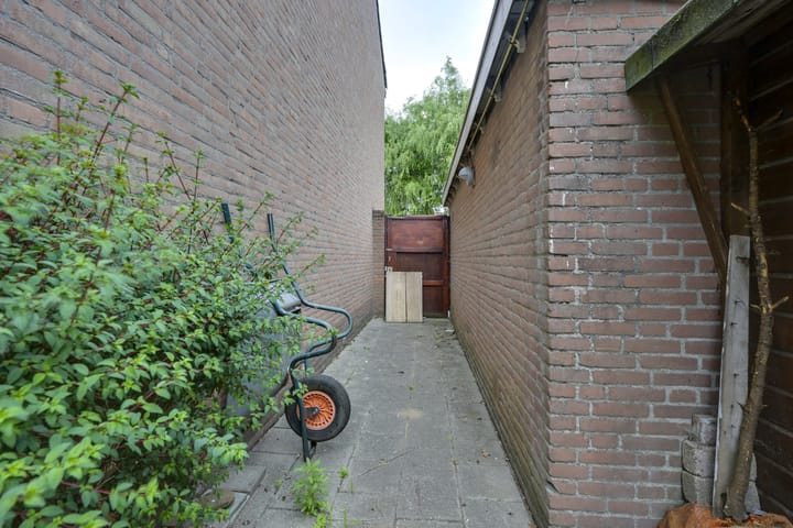 Foto 24 van Langeweg 81