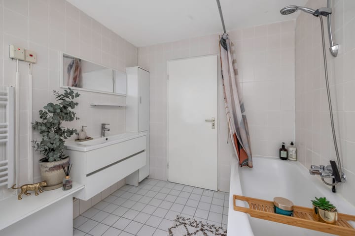 Photo 4 of Seringenhof 136